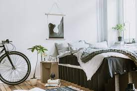 Could This Affordable Minimalist Cardboard Bed Be The Uk S Most Eco Friendly Bed Eco Warrior Princess Living Room Decor Traditional Room Box Minimalist Bedroom