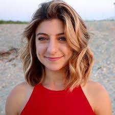 Carolyn Witte's Instagram, Twitter & Facebook