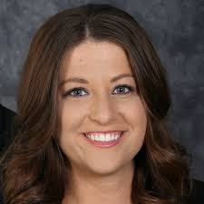 Stephanie VanVeldhuizen-Realtor