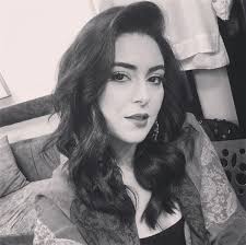 مثلي الأعلى شريهان ونيللي وأحرص على التنوع في أدواري نسخة محفوظة 2 مارس 2014 على موقع واي باك مشين. Ù†Ù‡Ù‰ Ø¹Ø§Ø¨Ø¯ÙŠÙ† ØªØµÙˆØ± Ù„ÙŠØ§Ù„ÙŠÙ†Ø§ ÙˆÙ‡Ø°Ø§ Ø¯ÙˆØ±Ù‡Ø§ ÙÙ‰ Ø§Ù„Ù…Ø³Ù„Ø³Ù„ Ø¹ÙŠÙ†