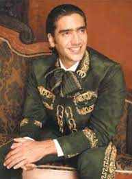 Letra y música de sus canciones con notas para guitarra. Alejandro Fernandez Wedding Suits Groom Well Dressed Men Charro Suit
