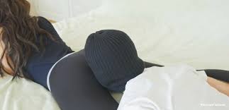 Face Fart: Farting in leggings - ThisVid.com