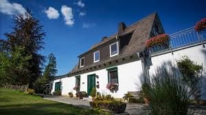 Guest house haus am walde 3 stars is situated on soltauer straße 14/16 in bad fallingbostel only on our website, you can book a reservation at hotel haus am walde. Pension Haus Am Walde Schmallenberg Holidaycheck Nordrhein Westfalen Deutschland