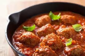 Recette Maison De Boulettes De Viande En Sauce Espagnole En 2020 Boulette De Viande Recette Boulette Recette Boulettes De Viande