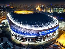 Больша́я спорти́вная аре́на олимпи́йского ко́мплекса «лужники́» (до 1992 года — большая спортивная арена центрального стадиона имени владимира ленина) — московский стадион, центральная часть спортивного комплекса. Dinamo Zhdalo Stadion 10 Let Stradaniya Iz Za Kreditov Vdohnovenie Yajcom Faberzhe Dvigayushiesya Tribuny Analitika Glebchika Blogi Sports Ru