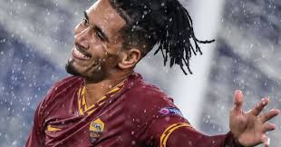 CHOÁNG! Không còn là cục tạ, Smalling hóa Maldini với thống kê khủng khiếp