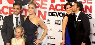 As an actress rosaldo has starred in four (4) hit television shows including the series ni contigo ni sin ti. El Antes Y Despues De Los Protagonistas De No Se Aceptan Devoluciones Clase