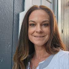 Rikki Riley's Instagram, Twitter & Facebook