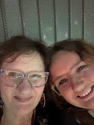 Lynn Weimer's Instagram, Twitter & Facebook