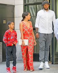 La la anthony is allegedly looking towards life without carmelo anthony evee since photos of carmelo and another women hanging out on a yatch la la has noted several times that their son kiyan is her main priority and trying to work their relationship out is worth seeing her son happy. La La Carmelo Anthony S Custody Battle Will Son Kiyan 10 Be Torn Hollywood Life
