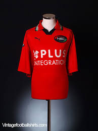 Weer trekken wij ten strijde!. 1998 99 Nec Nijmegen Home Shirt Xl For Sale