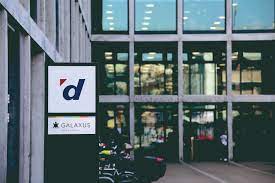 Digitec galaxus ag est une entreprise suisse qui exploite les deux boutiques en ligne digitec et galaxus ainsi que huit succursales en suisse allemande et deux succursales en romandie. 10 Fragen An Erfolgreiche Grossunternehmen Digitec Galaxus Ag Startupdate