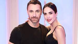 Videobook de la actriz española rocío muñoz morales. Asi Es Rocio Munoz Morales La Nueva Companera De Roberto Leal En Tve