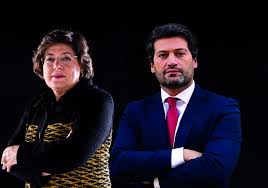 André escuro amaral aventura (algueirão, sintra, 15 january 1983) is a portuguese jurist, politician, professor and former sports pundit. Visao Descer As Trincheiras Com Andre Ventura E Ana Gomes