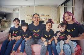 Bethel youth bdg 21 april 2019. Dulu Pecandu Kini Pendeta Begini Perjuangan Joanna Alexandra Dan Raditya Oloan Bersama Putri Keempat Yang Idap Penyakit Langka Semua Halaman Grid Health