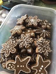 The best cookies for icing are sugar and gingerbread cookies because they are hard and have a flat surface to decorate. Healthier Sugar Cookie Icing Recipe Allrecipes