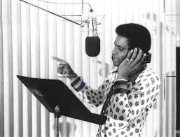 Apparently injured players would compare their limping to charley's gait and called a leg muscle injury a charley horse. What Country Music Owes To Charley Pride The New Yorker