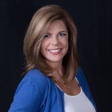 Lisa Trail's Instagram, Twitter & Facebook