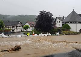 Der landrat des kreises ahrweiler, jürgen pföhler. Hochwasser Im Kreis Ahrweiler Die Sintflut Kam Am Fruhen Abend Landrat Ruft Den Katastrophenfall Aus Update Kreis Ahrweiler Rhein Zeitung