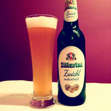 Zillertal Bier Zwickel Strohgelb Mit Sauerlich Fruchtigem Geruch Fast Wie Limonade Recht Dunn Fur Ein Zwickel Der Sauerliche Eindr Radler Zillertal Geruch