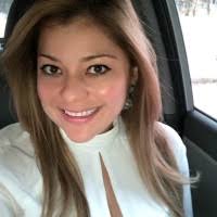 60+ perfiles de «Milagro De»