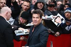 Brolin is getting hyped for endgame and wants to let. Did Avengers Infinity War S Thanos Actor Confirm An Encounter With Hela Through Deleted Bts Picture Photo Ibtimes India