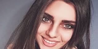 Hakkında ayrıntılı bilgiler içeren hayat hikayesini konu. Survivor Tugce Melis Kimdir