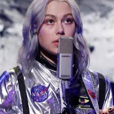 Stream Andrew Gwilliam music