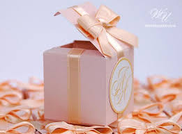 Ivory Wedding Bonbonniere With Blush Satin Ribbon Bow Tag Etsy Personalized Wedding Favor Box Personalized Wedding Favors Wedding Favor Boxes