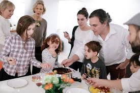 Some of these games involve murders for older teens to solve. A Dinner Party For Ladies Gentlemen And Kids Of All Ages Wsj