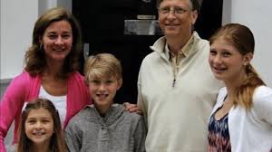 She is now 18 years old. Bill Gates Ehemaliger Arzt Sagt Der Milliardar Weigerte Sich Seine Kinder Zu Impfen