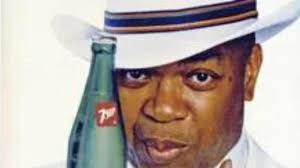 This man deserves to be remembered. He gave us so many laughs and his  singing voice was awesome.. I loved the man 😃 ❤