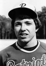 Mike Medders's Instagram, Twitter & Facebook