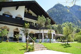 Das ist die philosophie und arbeitsweise der baumgarten gmbh in weyers in der rhön. Almhof Baumgarten Bad Reichenhall Updated 2021 Prices