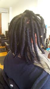 But your braids shouldn't ever hurt when they are being put in, sure it can feel tender, but if they feel too tight tell your braider, this is important as it can damage. Harlem Natural Hair Salon