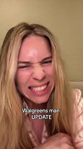 Replying to @Brittney Schrader the update we’ve all been waiting for 👀  #meetcute #walgreens #walgreensman #datingstorytime #storytime  #singleanddating #singlemomdating #datingtiktok