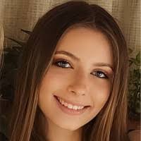 Savannah Berg's Instagram, Twitter & Facebook