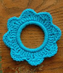 Your little baby will look so cute as a little lamb. Crazy Cute Diy Crochet Photo Frame