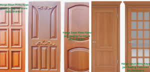 Bahan daun pintu ini terbuat dari kayu dan dicampur dengan bahan sintetis. Harga Daun Pintu Kayu Terbaru 2020 Pd Jani Gading Furniture
