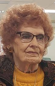 Dana Manes's Instagram, Twitter & Facebook