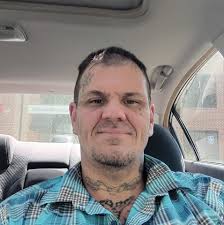 Joshua Gallimore's Instagram, Twitter & Facebook