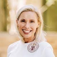 Tamara Fray's Instagram, Twitter & Facebook