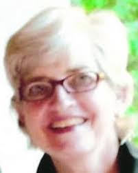 Lynn Ayres's Instagram, Twitter & Facebook