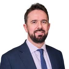 Qatar Airways: Crew handled dead body