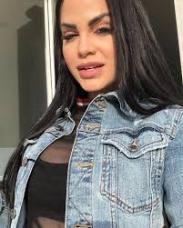 Natti Natasha¿Cuanto del 1 al 10?😱🤤 · Trap House Latino · Facebook