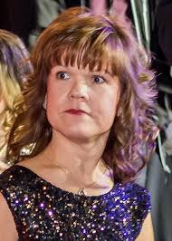 Samantha Davis's Instagram, Twitter & Facebook