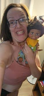 Please help my mom to look clear ,beautiful with a nice outfit