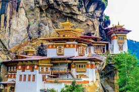 Tigers nest monastery also know as taktsang palphug monastery. Taktshang Kloster Bhutan Franks Travelbox