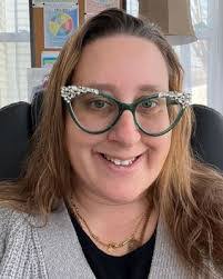 Heather Parsons's Instagram, Twitter & Facebook