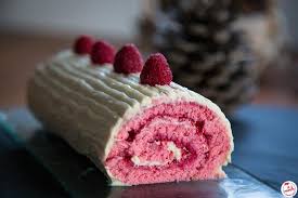 Buche De Noel Chocolat Blanc Framboise Je Papote Buche De Noel Chocolat Blanc Buche De Noel Buche De Noel Chocolat